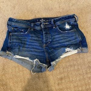 Hollister shorts size 9